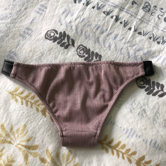 Made by dawn bottoms - Picture 4 of 4